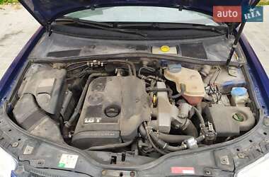Седан Volkswagen Passat 2003 в 