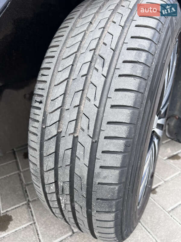 Универсал Volkswagen Passat 2011 в Черкассах фото 11 Универсал Volkswagen Passat 2011 в Черкассах