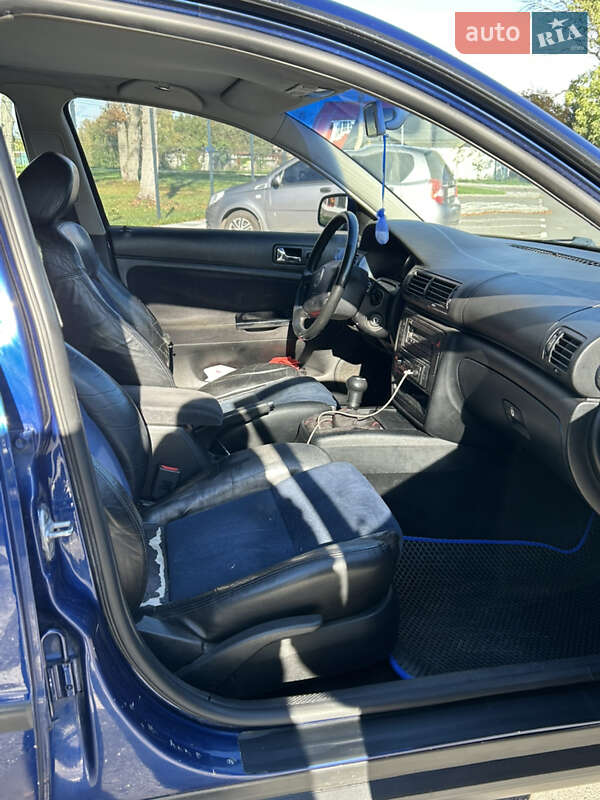 Універсал Volkswagen Passat 2001 в Бородянці