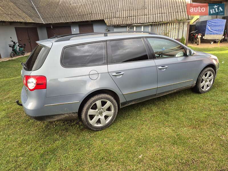 Універсал Volkswagen Passat 2010 в Камені-Каширському