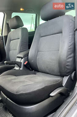 Универсал Volkswagen Passat 2003 в 