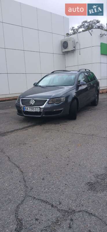 Универсал Volkswagen Passat 2008 в Кропивницком