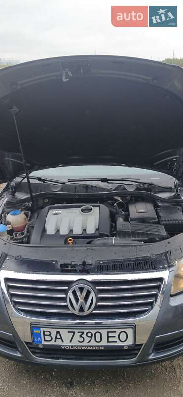 Универсал Volkswagen Passat 2008 в Кропивницком