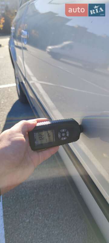 Седан Volkswagen Passat 2002 в Киеве