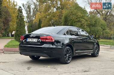 Седан Volkswagen Passat 2011 в 