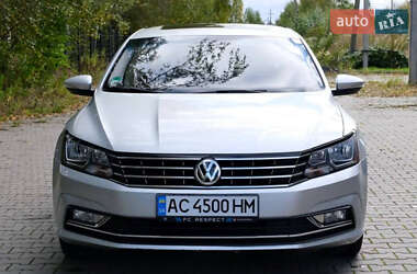 Седан Volkswagen Passat 2016 в Луцьку