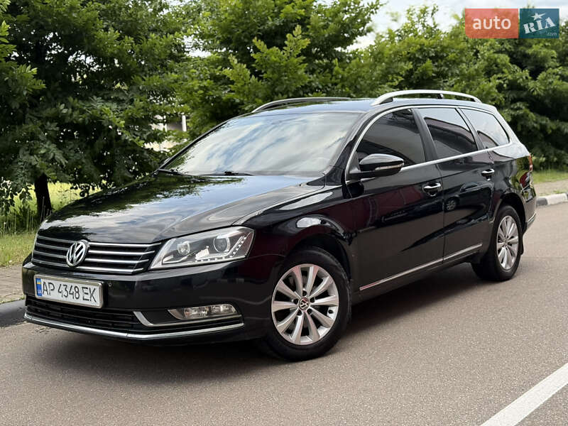 Универсал Volkswagen Passat 2014 в Киеве
