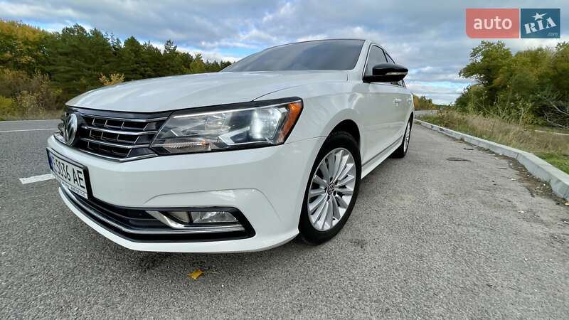 Седан Volkswagen Passat 2016 в Каменском