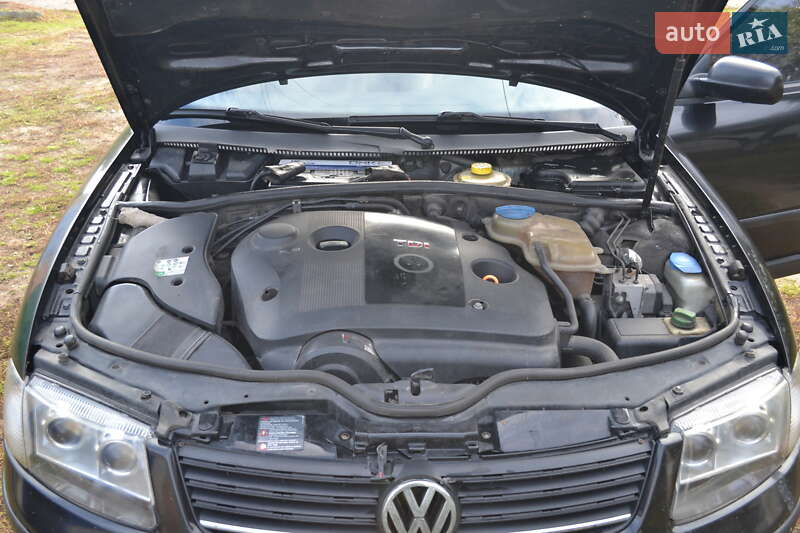 Седан Volkswagen Passat 2000 в Чутове