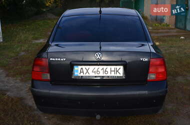 Седан Volkswagen Passat 2000 в 