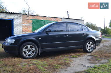 Седан Volkswagen Passat 2000 в 