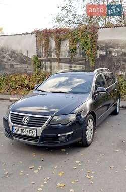 Універсал Volkswagen Passat 2009 в Чернігові