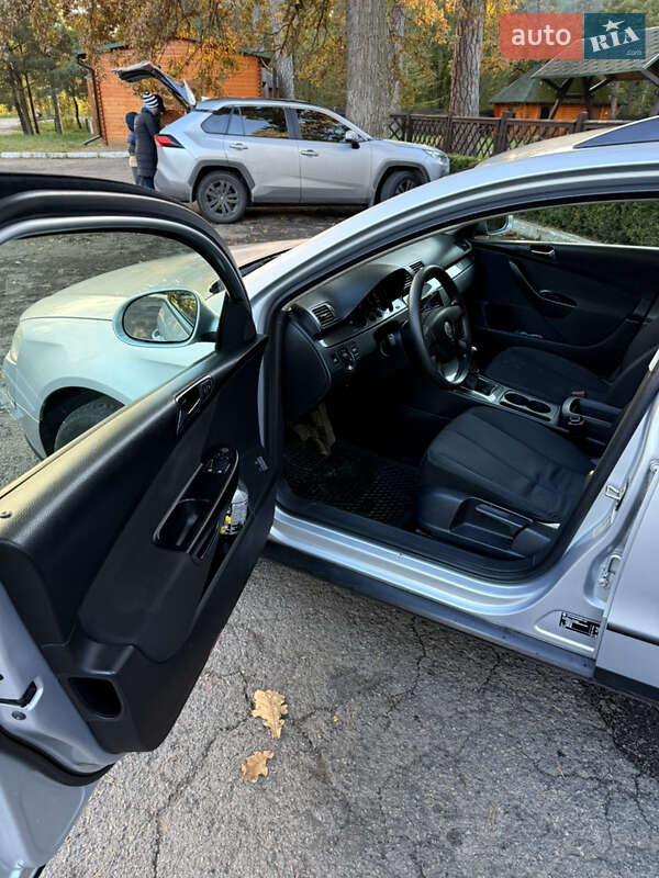 Универсал Volkswagen Passat 2007 в Киверцах