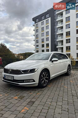 Універсал Volkswagen Passat 2016 в Львові