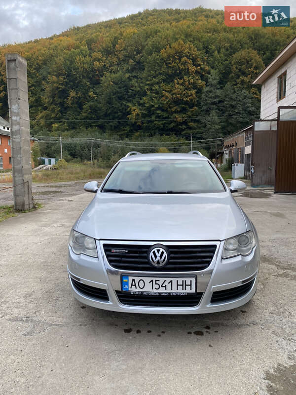 Универсал Volkswagen Passat 2006 в Тячеве