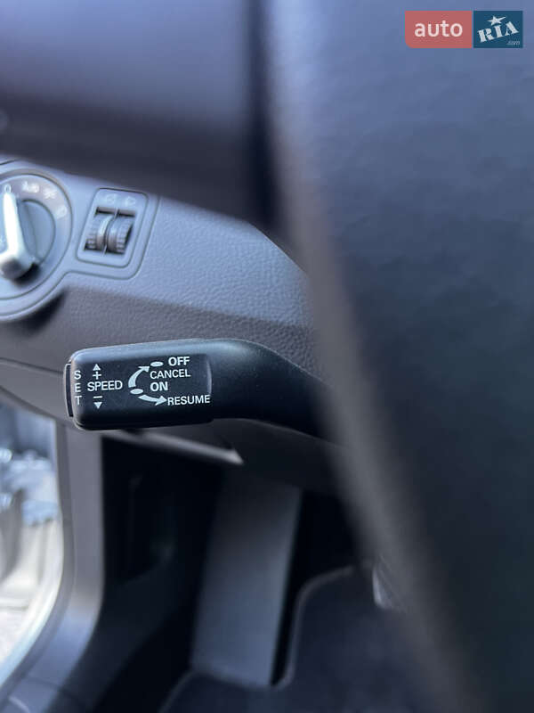 Седан Volkswagen Passat 2006 в Лубнах