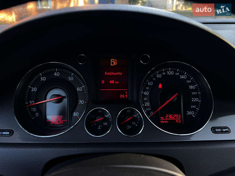 Седан Volkswagen Passat 2006 в Лубнах