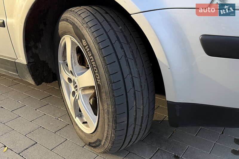 Седан Volkswagen Passat 2003 в Одессе фото 14 Седан Volkswagen Passat 2003 в Одессе