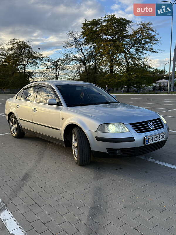 Седан Volkswagen Passat 2003 в Одессе фото 5 Седан Volkswagen Passat 2003 в Одессе