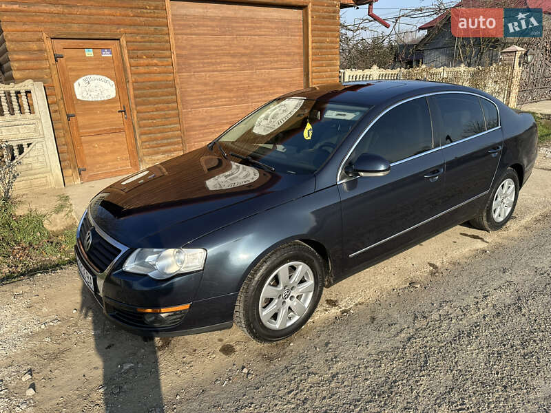 Седан Volkswagen Passat 2005 в Чернівцях фото 3 Седан Volkswagen Passat 2005 в Чернівцях