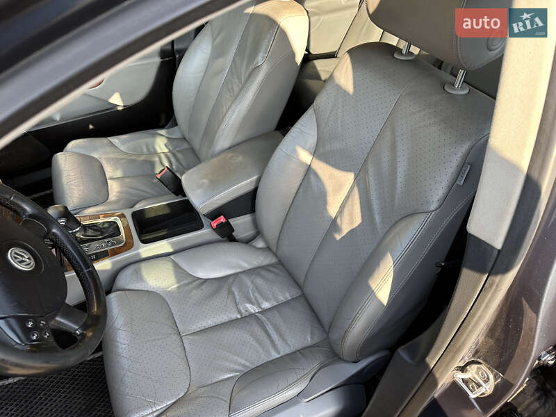 Седан Volkswagen Passat 2005 в Чернівцях фото 9 Седан Volkswagen Passat 2005 в Чернівцях