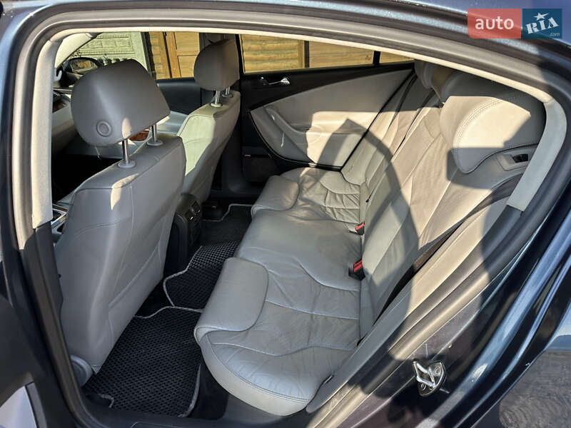 Седан Volkswagen Passat 2005 в Чернівцях фото 13 Седан Volkswagen Passat 2005 в Чернівцях