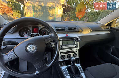Седан Volkswagen Passat 2008 в 