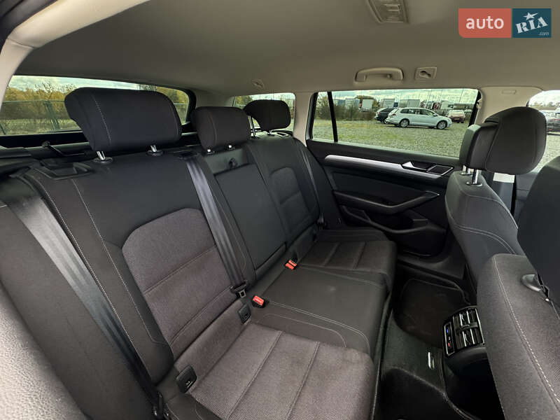 Универсал Volkswagen Passat 2018 в Умани
