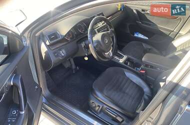 Седан Volkswagen Passat 2013 в 