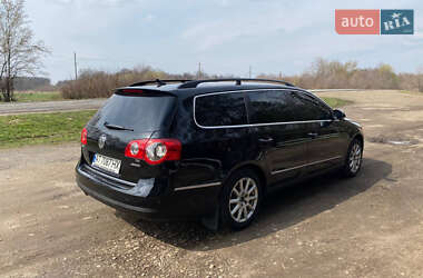 Универсал Volkswagen Passat 2010 в 
