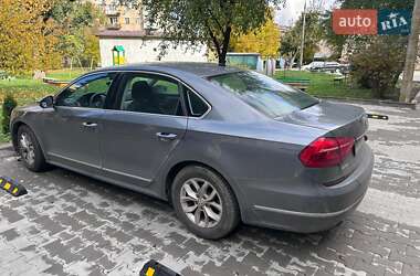 Седан Volkswagen Passat 2016 в Киеве