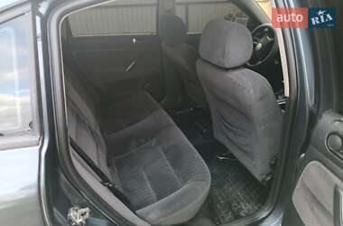 Седан Volkswagen Passat 2000 в 