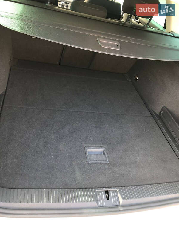 Универсал Volkswagen Passat 2015 в Стрые