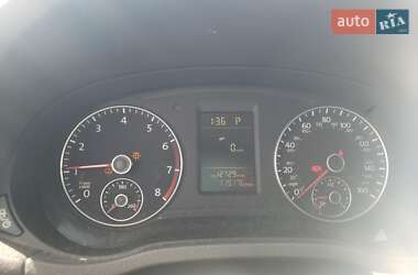 Седан Volkswagen Passat 2015 в 