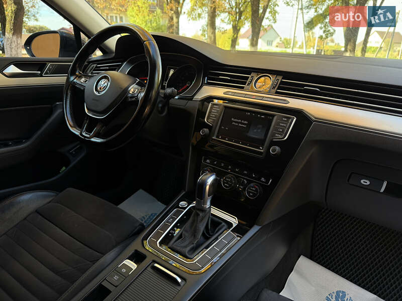 Универсал Volkswagen Passat 2015 в Тячеве фото 35 Универсал Volkswagen Passat 2015 в Тячеве