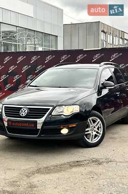 Універсал Volkswagen Passat 2008 в Сумах
