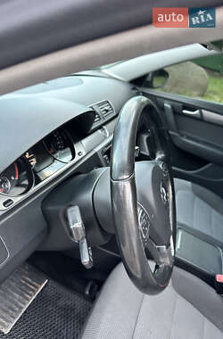 Универсал Volkswagen Passat 2014 в 