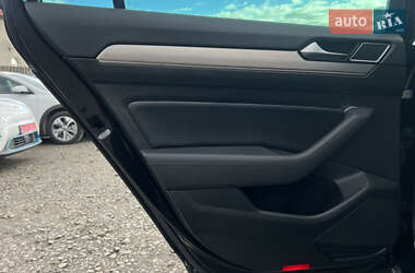 Универсал Volkswagen Passat 2015 в 
