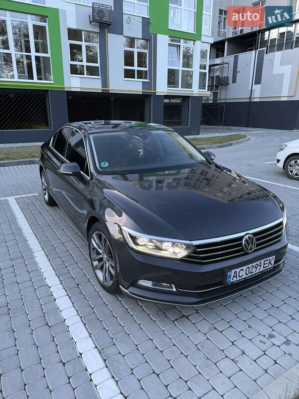 Седан Volkswagen Passat 2017 в Шептицькому