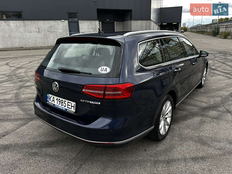 Универсал Volkswagen Passat 2015 в Киеве