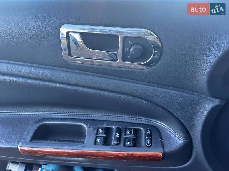 Седан Volkswagen Passat 2004 в Вышгороде фото 18 Седан Volkswagen Passat 2004 в Вышгороде