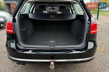 Универсал Volkswagen Passat 2011 в 