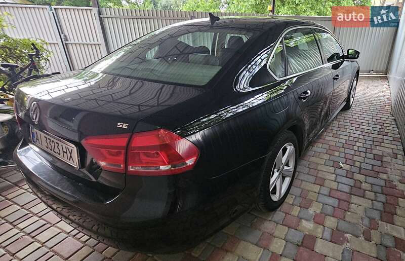 Седан Volkswagen Passat 2013 в Киеве