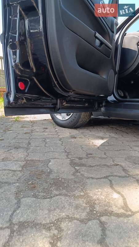 Универсал Volkswagen Passat 2003 в Тернополе фото 19 Универсал Volkswagen Passat 2003 в Тернополе
