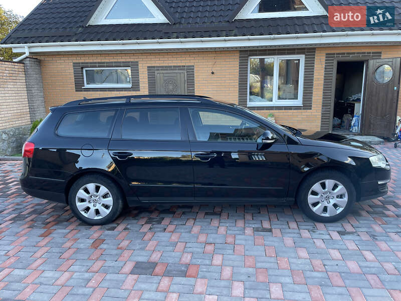 Универсал Volkswagen Passat 2008 в Жмеринке