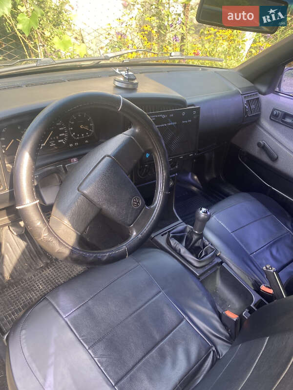 Седан Volkswagen Passat 1988 в Ужгороде фото 3 Седан Volkswagen Passat 1988 в Ужгороде
