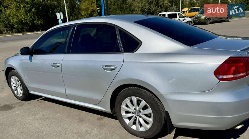 Седан Volkswagen Passat 2013 в Сумах