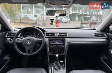 Седан Volkswagen Passat 2014 в 