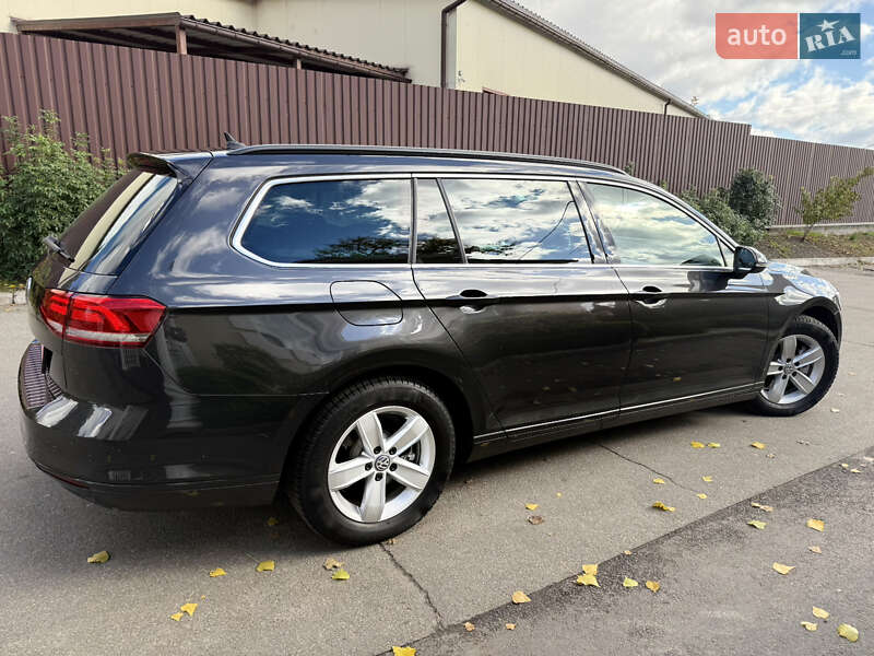Универсал Volkswagen Passat 2018 в Броварах фото 7 Универсал Volkswagen Passat 2018 в Броварах