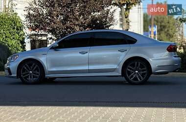 Седан Volkswagen Passat 2018 в 